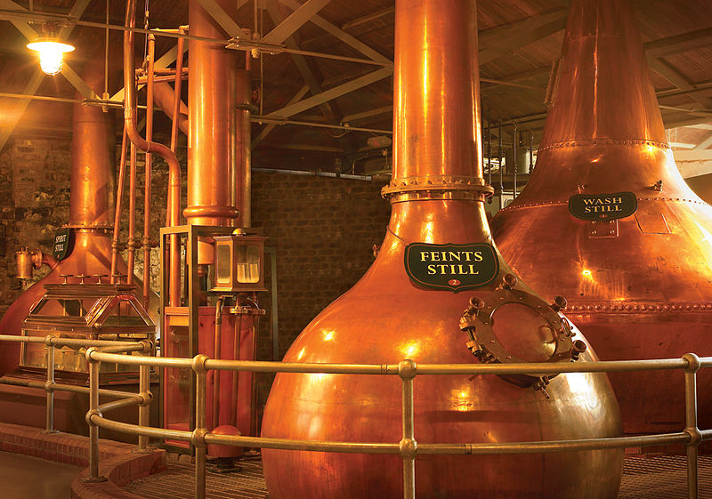 Whisky still IProspectIE via wikimedia commons